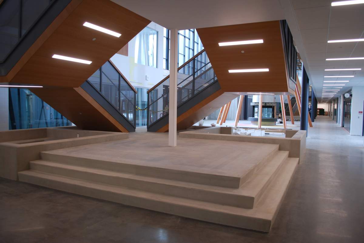 A student gathering place inside the main main entrance of Dr. Anne Anderson School, a new high school in southwest Edmonton’s Heritage Valley area.