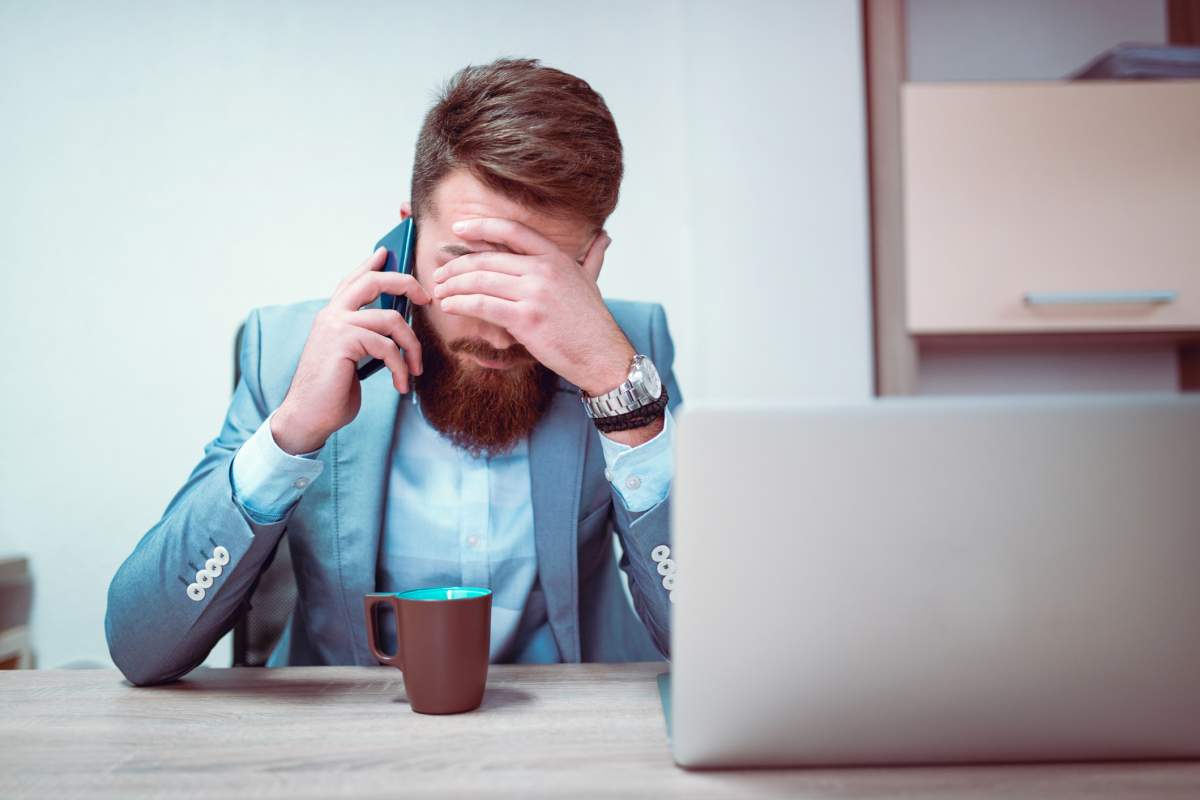 Partying on a job site, criticizing mask-wearing: Reasons to fire employees for cause or not? - image
