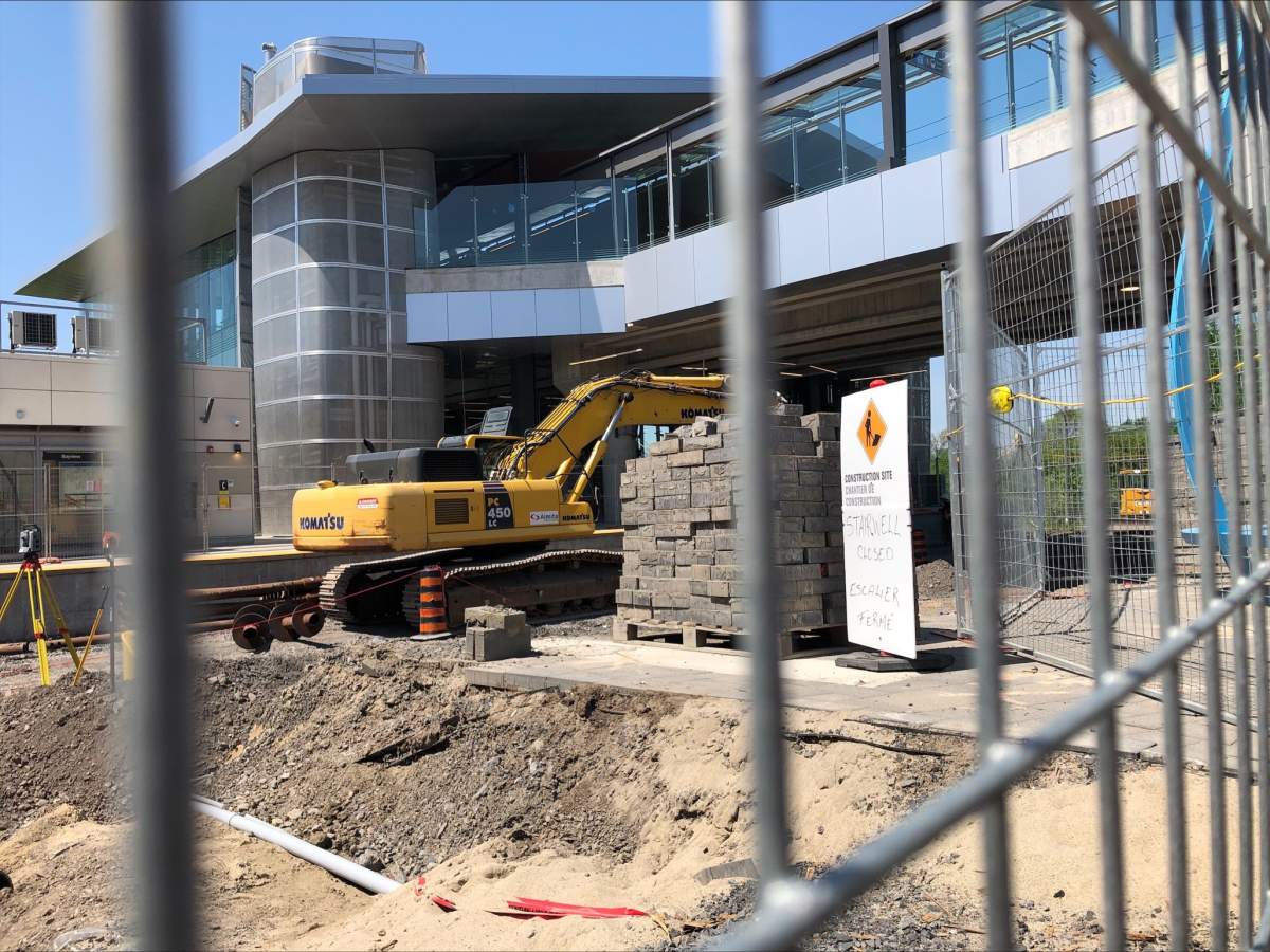Bayview Station LRT construction