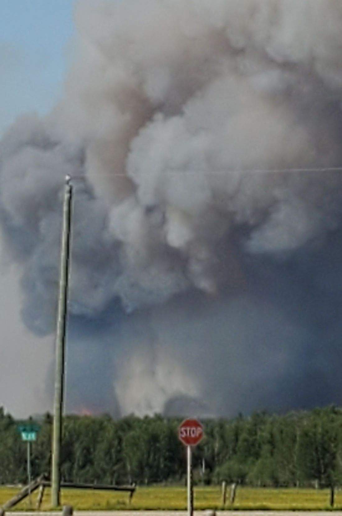 A wildfire near Evansburg, Alta. on June 22, 2021.