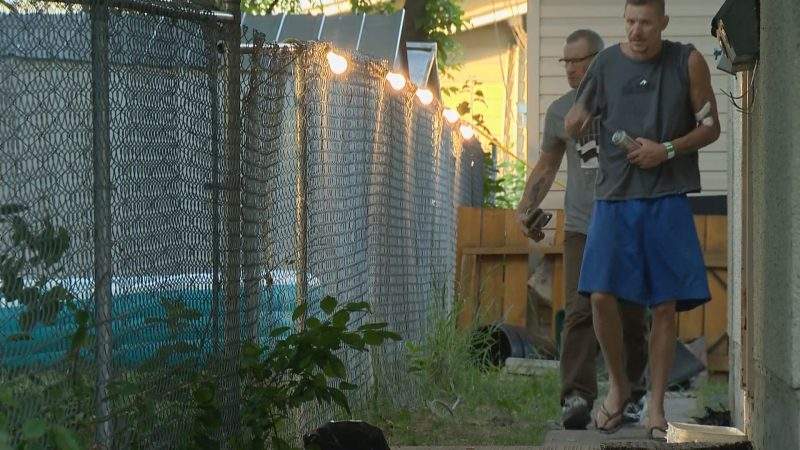 Global News spoke with the victim of a triple stabbing in Radisson Heights on June 23, 2021.