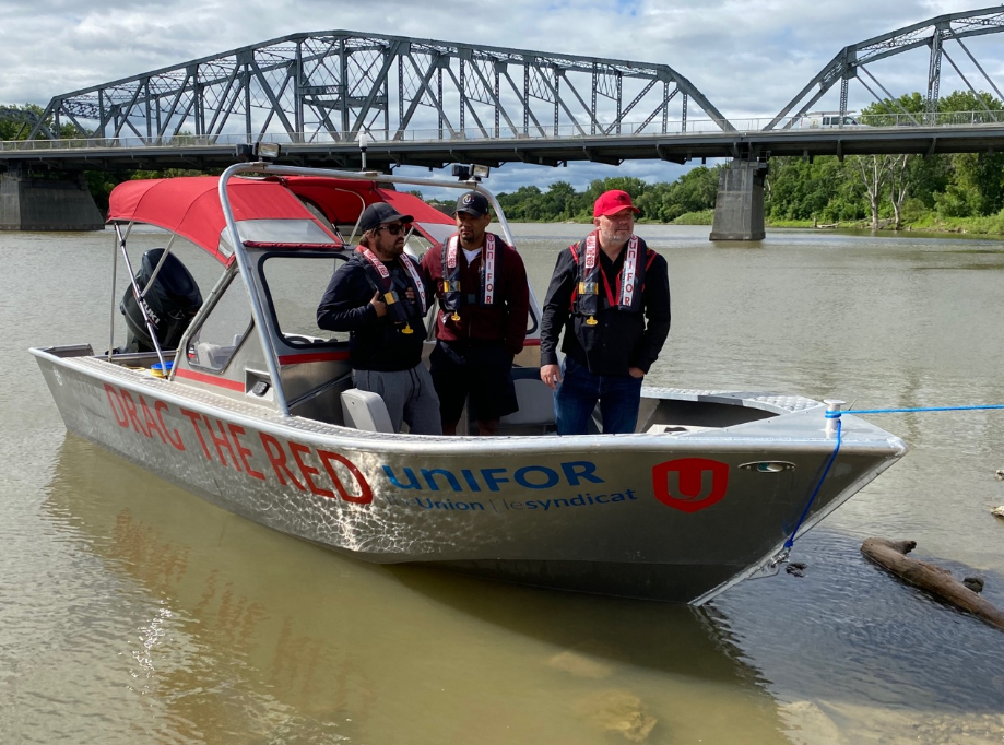 Drag the Red’s new boat.