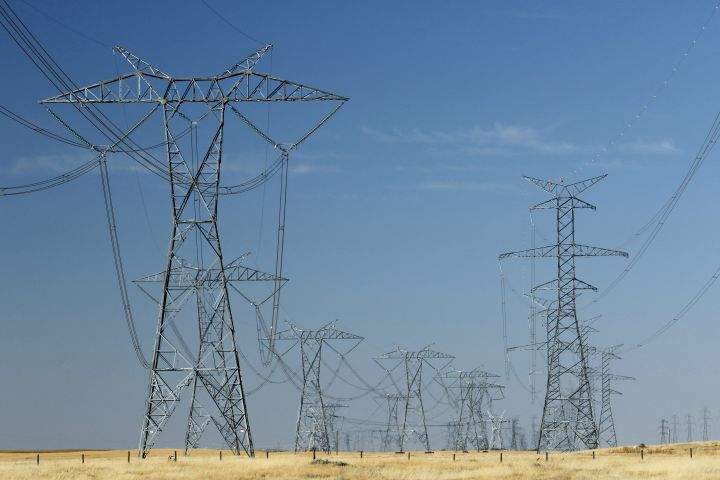 High voltage transmission power lines near Brooks, Alta., on Sept. 11, 2020.