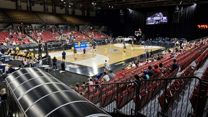 The Edmonton Stingers prepare to play a home game on July 2, 2021.