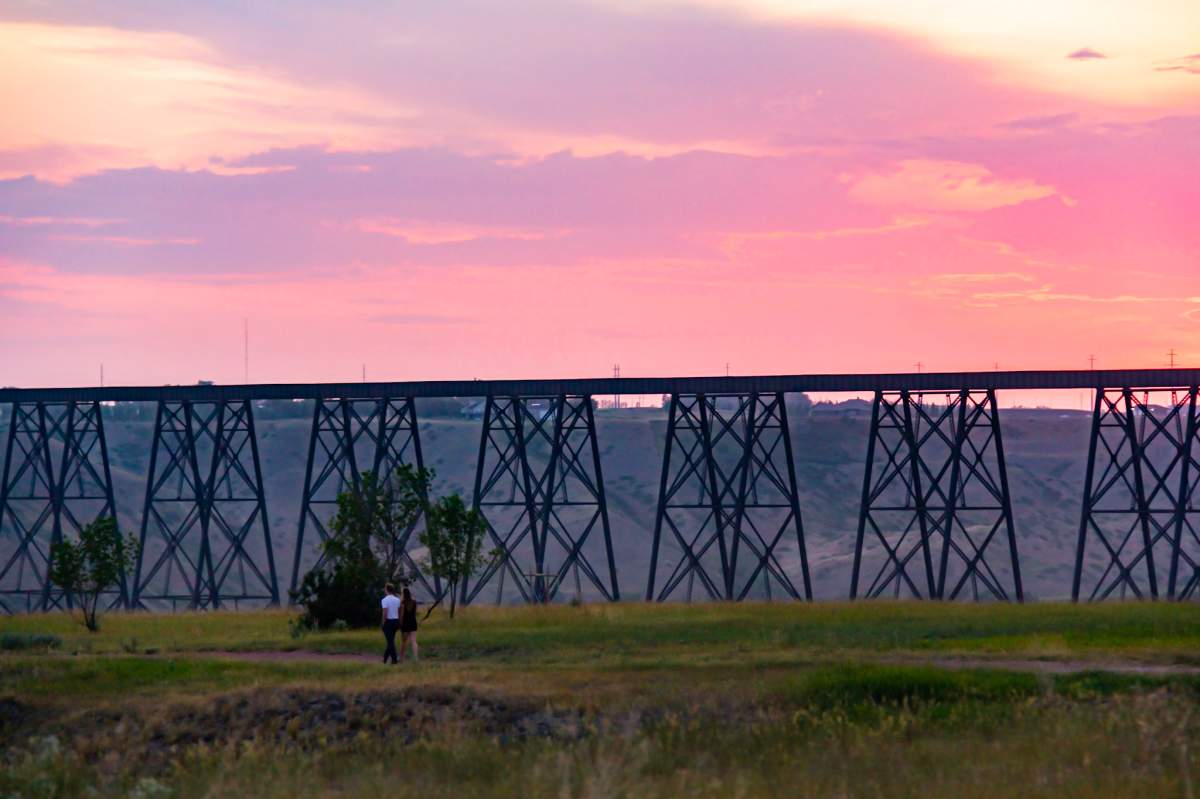 A Lethbridge photographer accidentally captured a picture perfect moment for one southern Alberta couple.