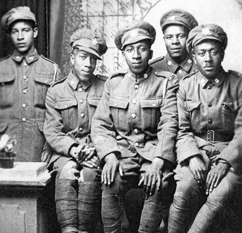 Photo of members of the No. 2 Construction Battalion