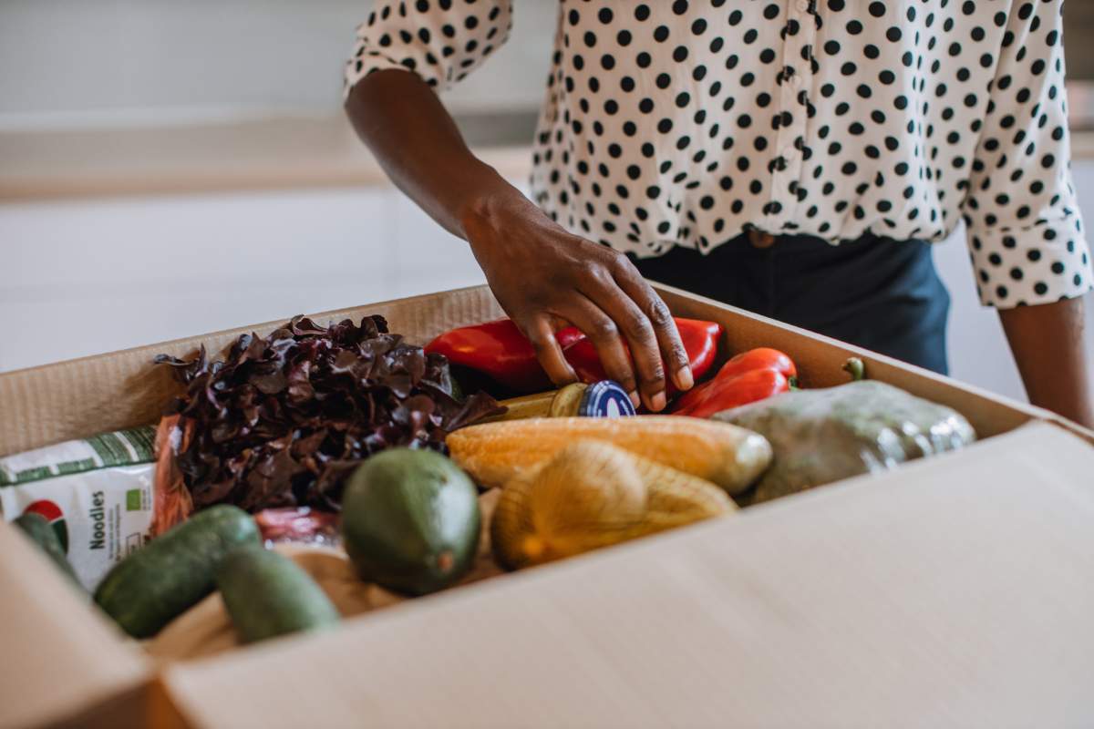 meal kit opening