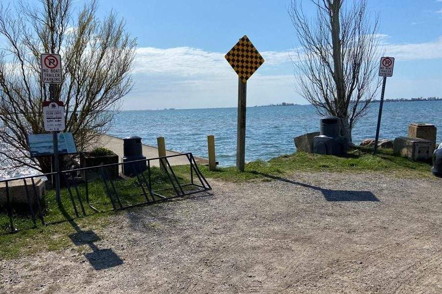 This photo appears in the listing for a vacant lot on Brock Street in Shrewsbury, Ont.