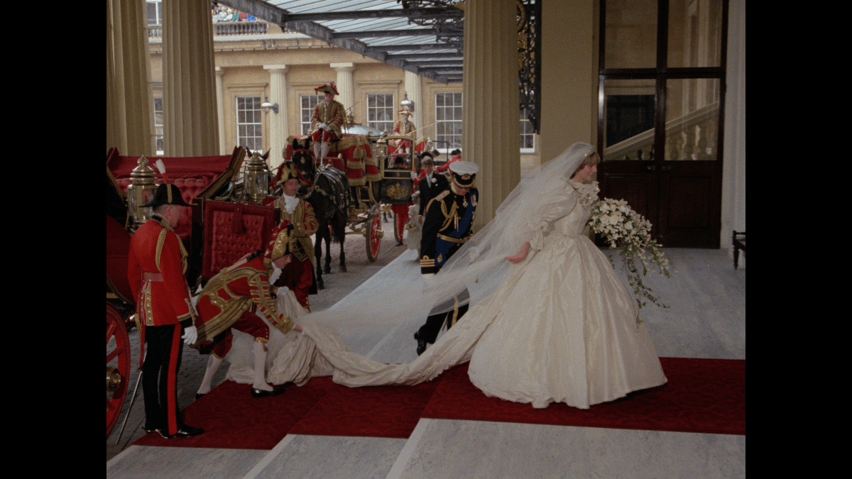 Princess Diana's wedding gown