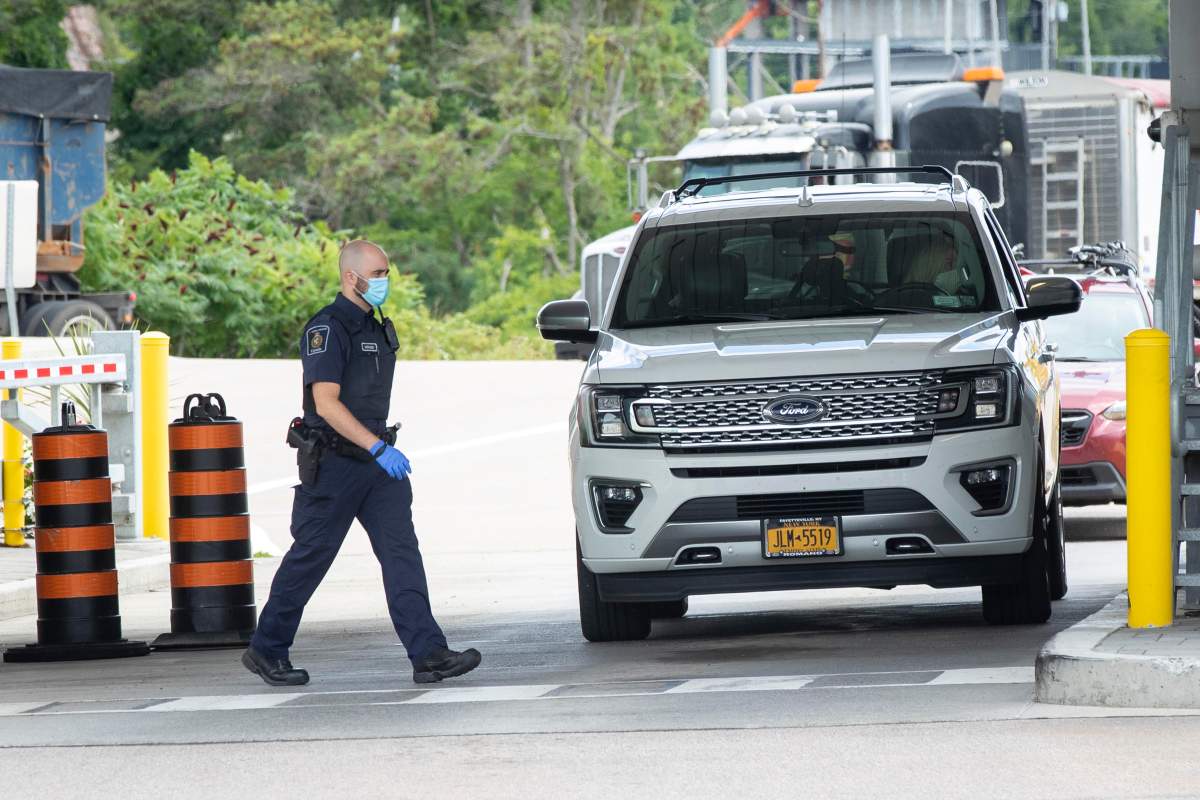 Starting Monday, fully vaccinated United States travellers can cross the border into Canada after nearly a year of it being closed.