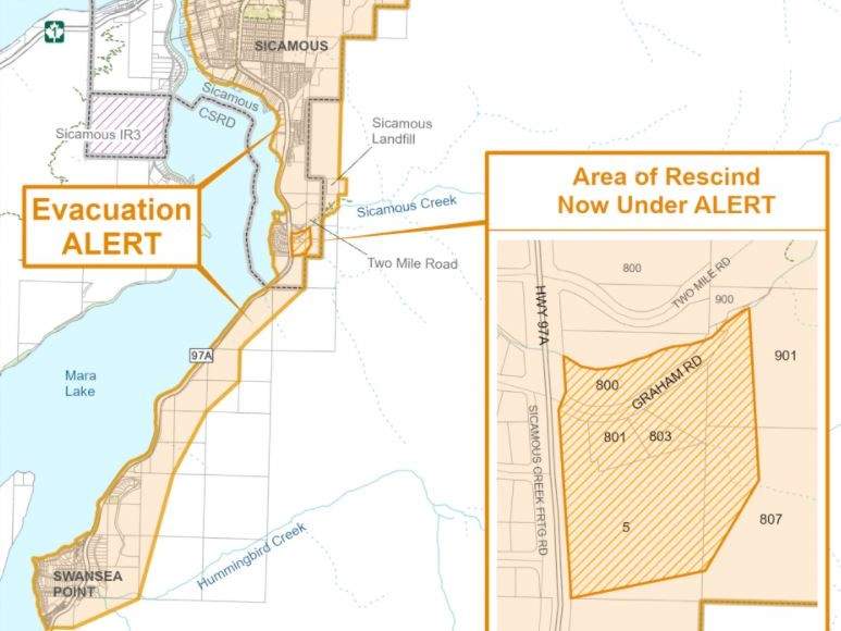 The Columbia Shuswap Regional District rescinded an evacuation order for the Two Mile Road wildfire on Tuesday. 