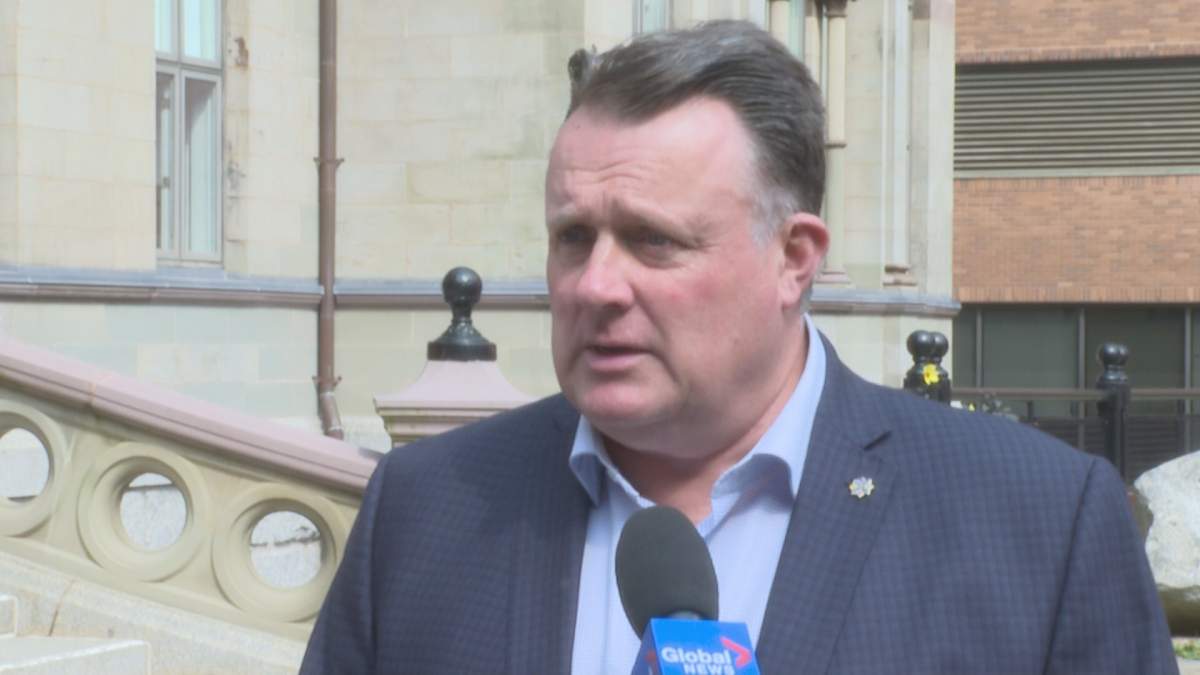 Mayor Mike Savage says he didn’t know that hotel rooms would only be available for 14 days.