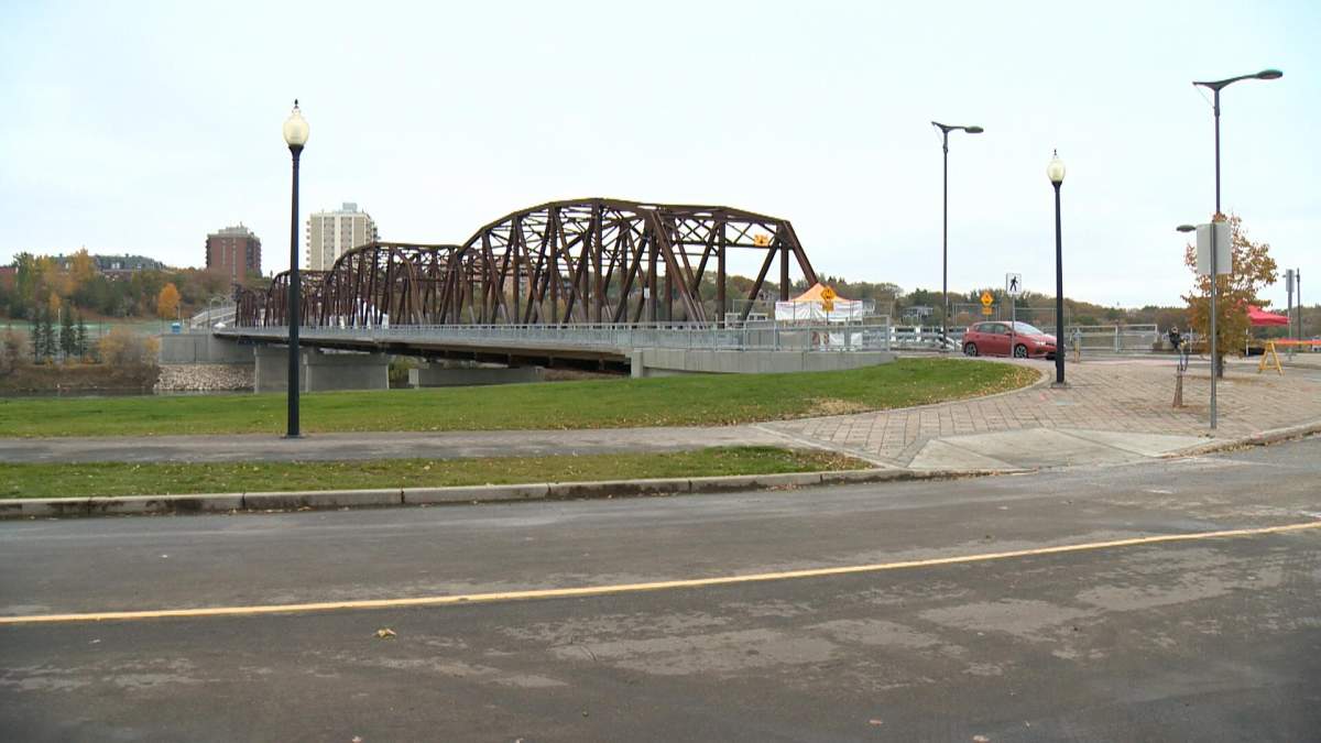 The Traffic Bridge is closed to traffic through Monday morning for washing work.