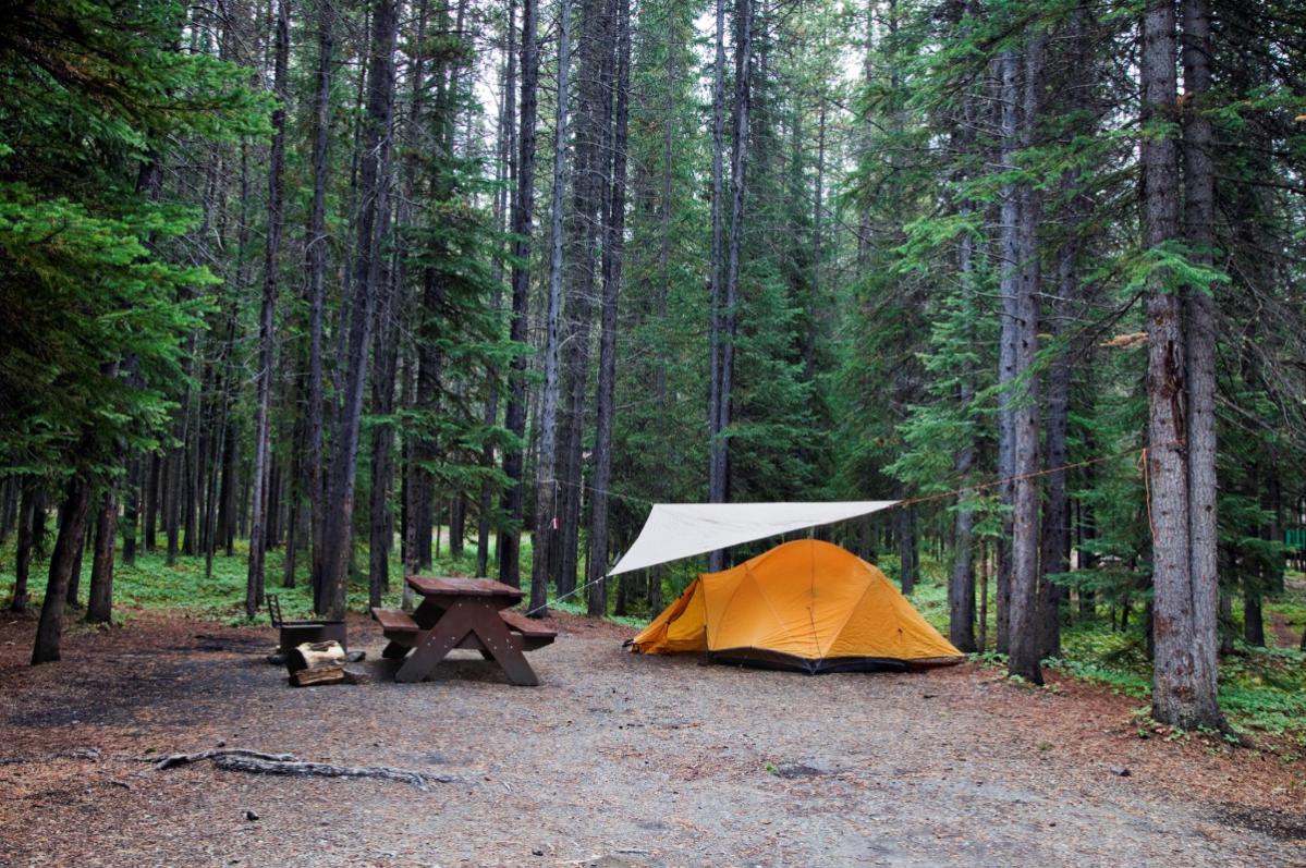 camping tent picnic table