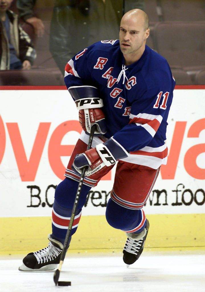 Mark Messier skates during pre-game warm up at GM Place prior to his first game back in Vancouver as a New York Ranger Friday Nov. 17, 2000.