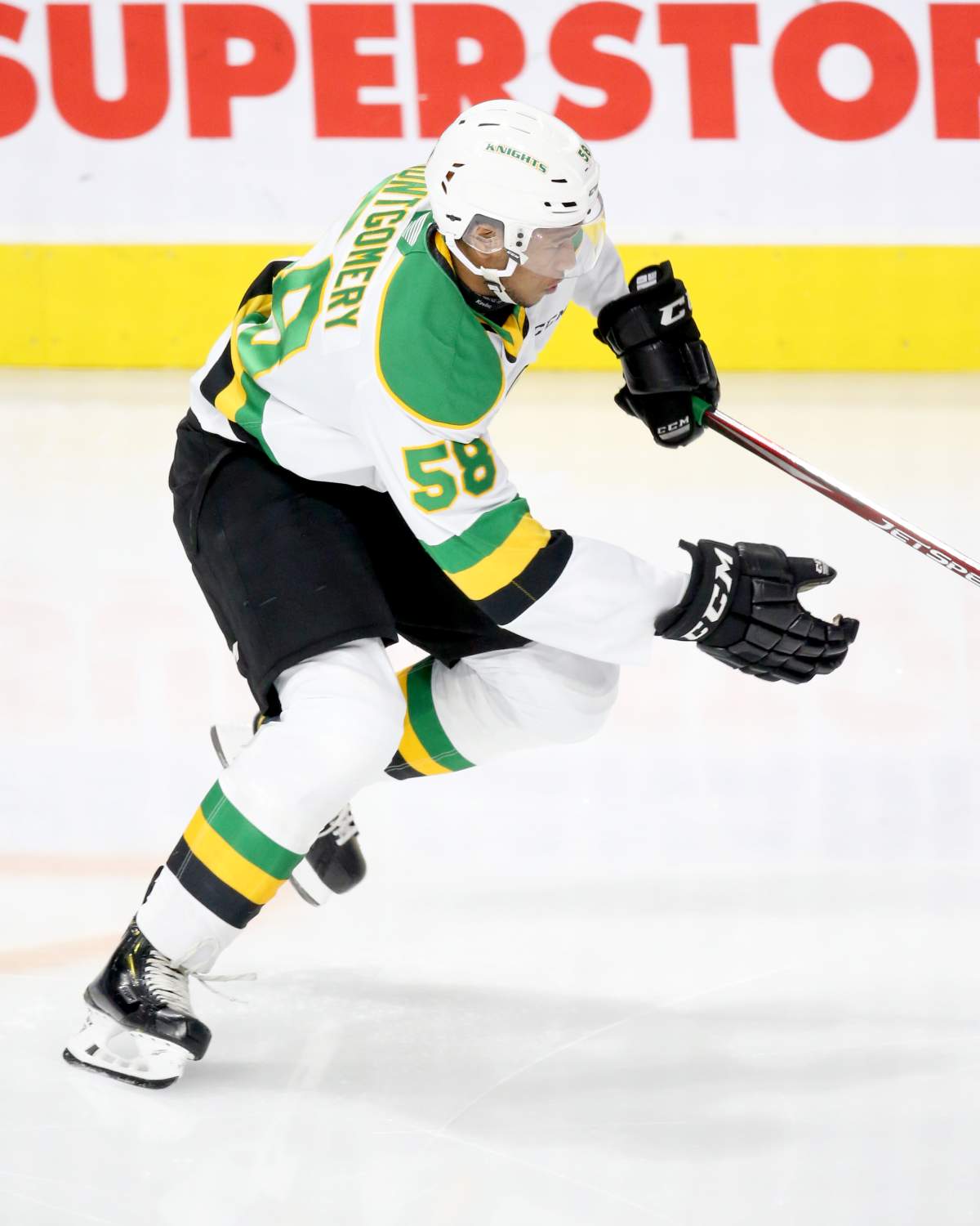 Bryce Montgomery of the London Knights. Photo by Luke Durda/OHL Images