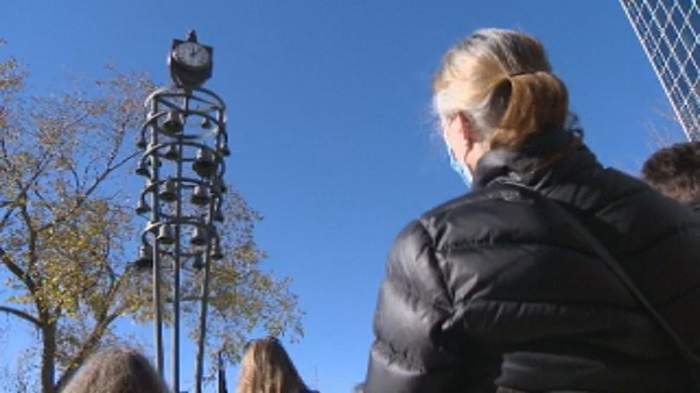 Citizens of Regina joined in celebration on Tuesday afternoon after the city announced completed upgrades to the downtown glockenspiel.