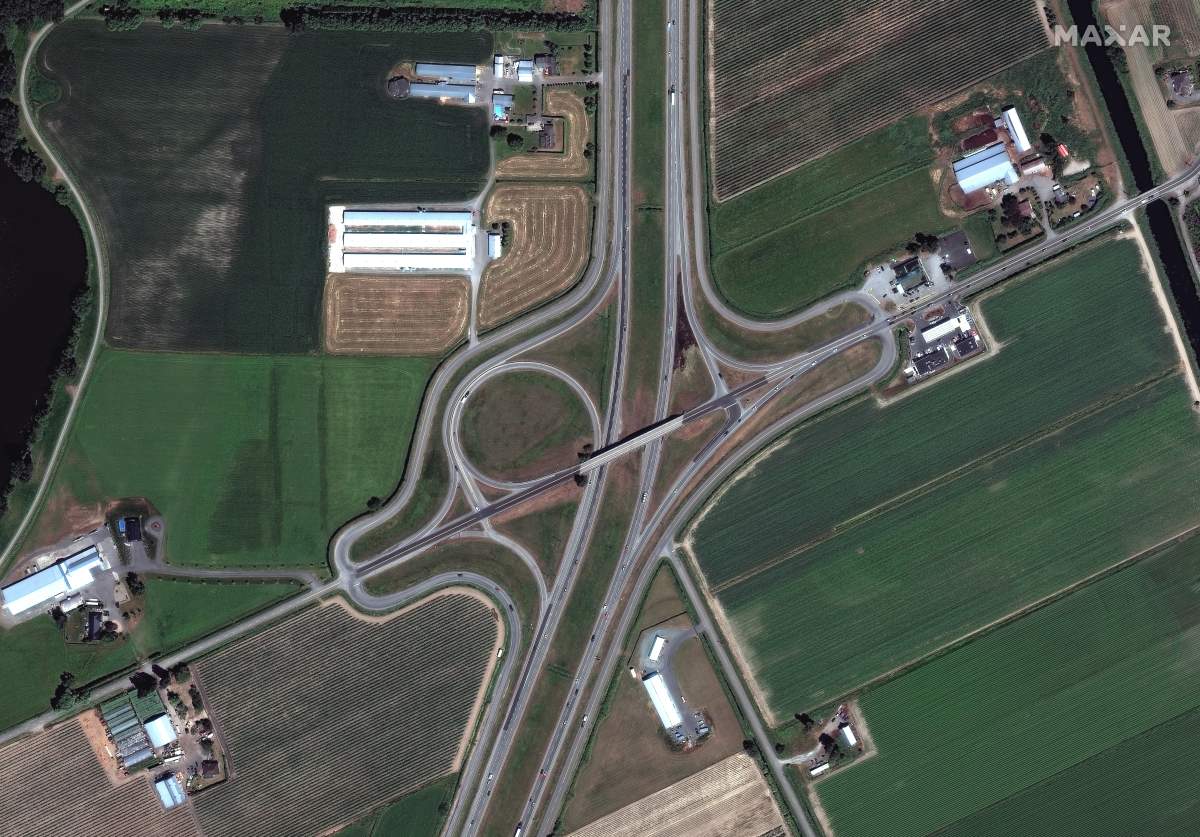 Flooding of the Sumas Prairie in Abbotsford, B.C. Satellite image ©2021 Maxar Technologies