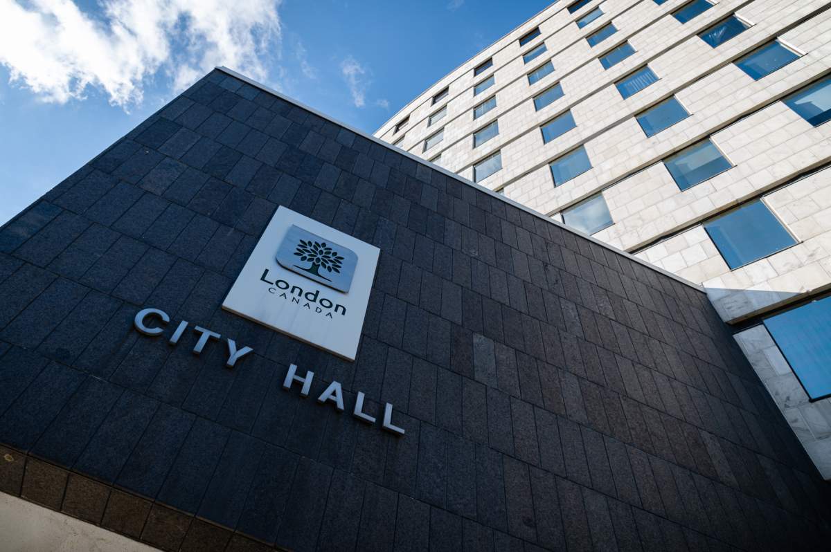 london ontario city hall 300 dufferin