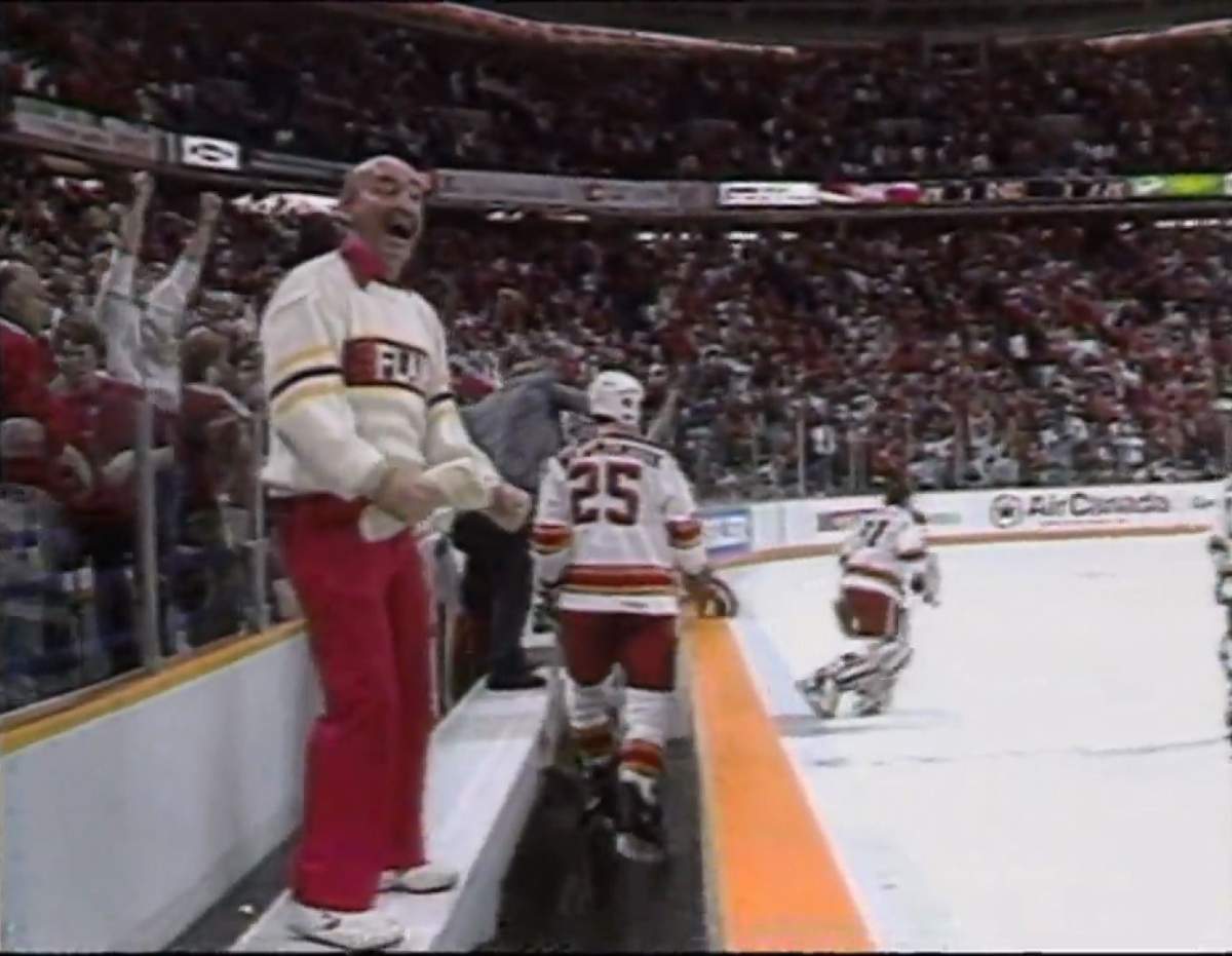 Bearcat Murray celebrates a Flames playoff win in 1989.