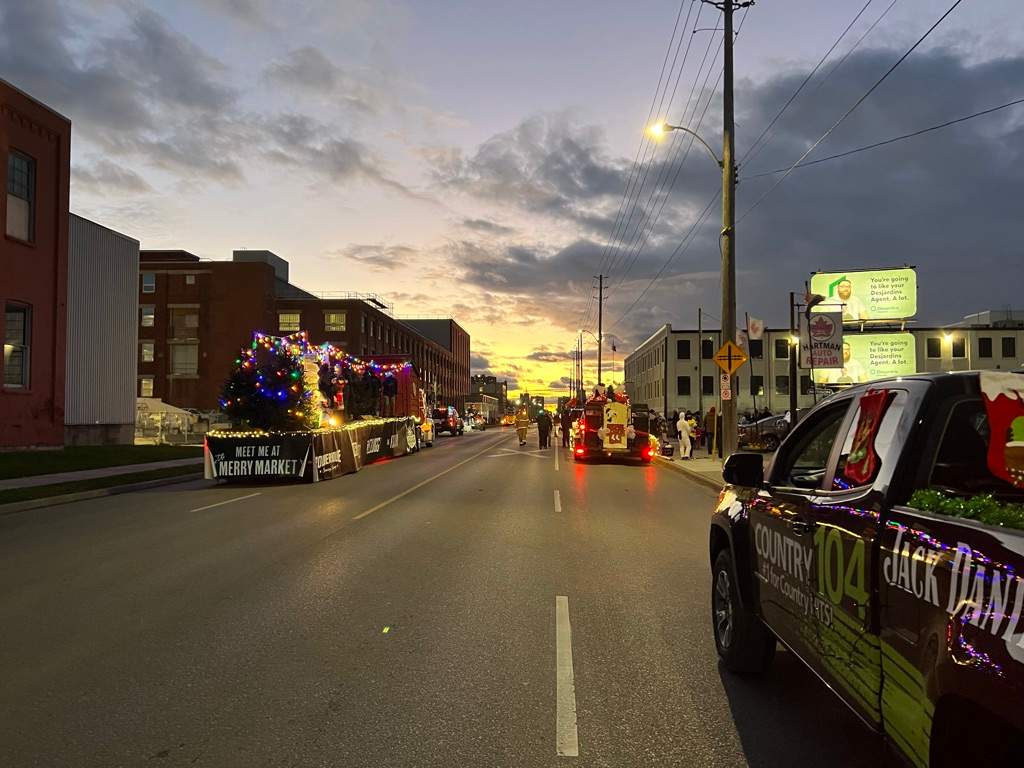Start of the 2021 London Santa Clause Parade. Nov. 13, 2021