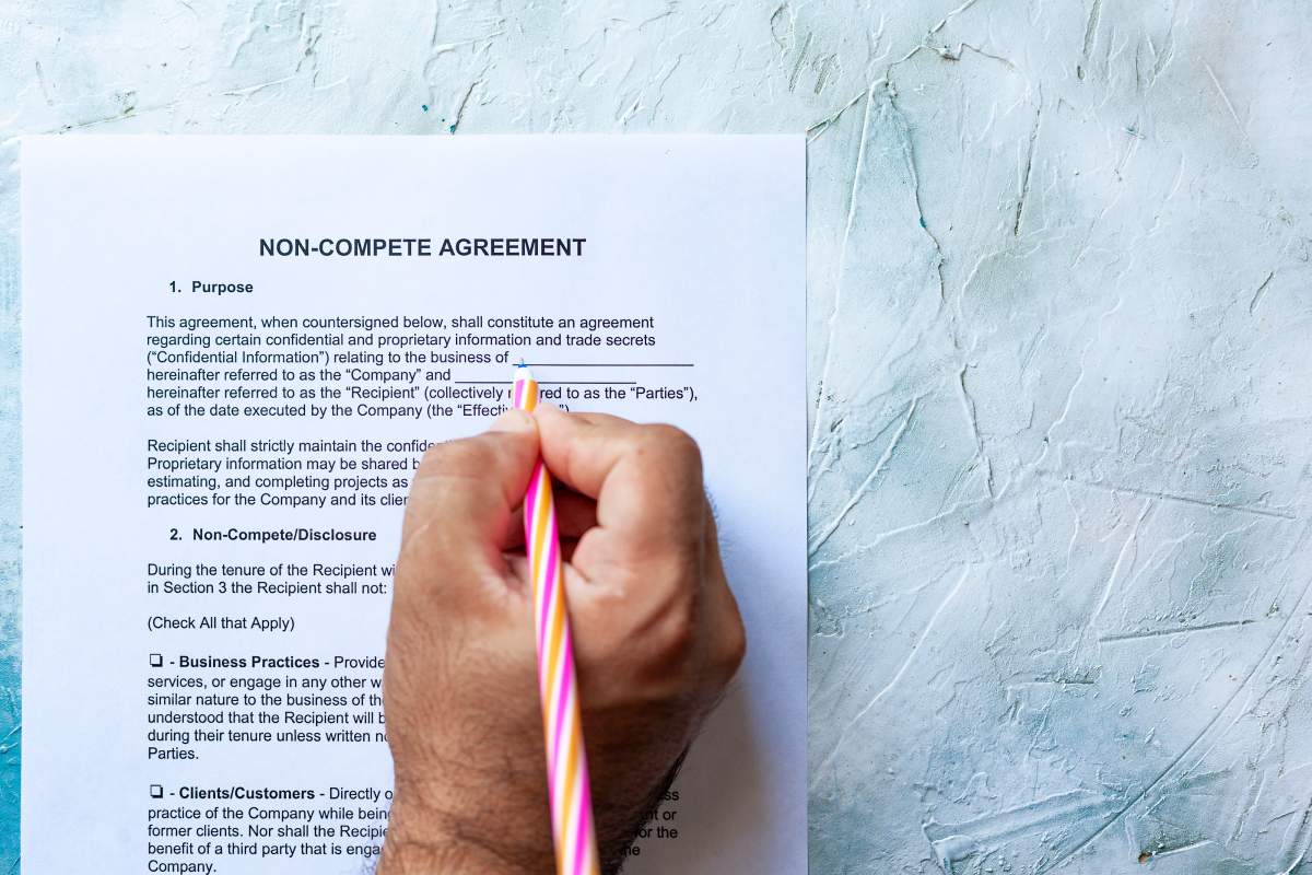 If your employer insists on a non-compete clause, can they actually enforce it? - image