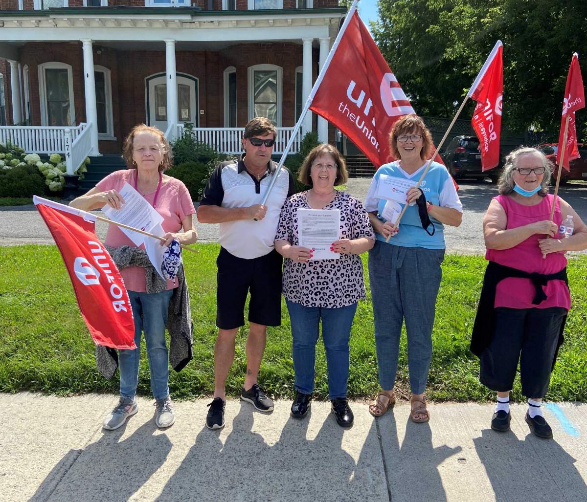 About 20 workers at a Napanee women's and children shelter are currently on strike over dispute over their collective agreement. 