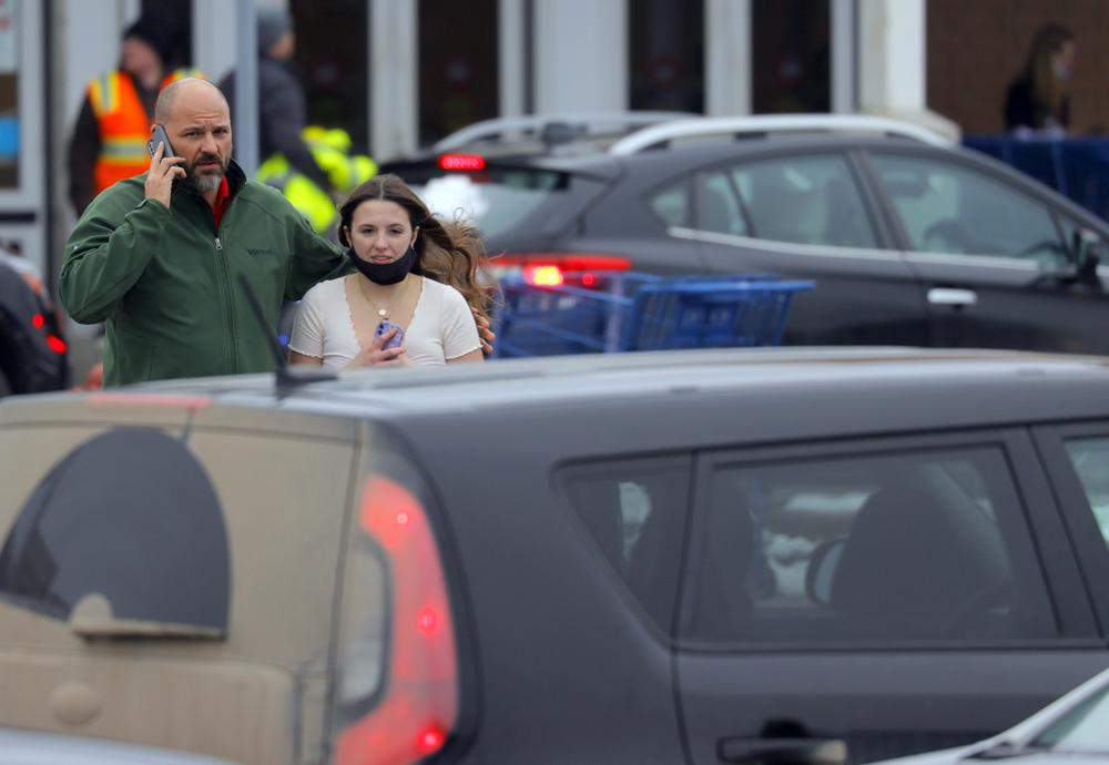 Michigan school shooting: 3 dead, 8 injured after student opens fire - image
