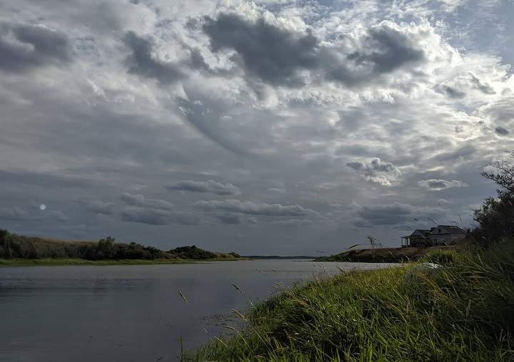 The Saskatchewan Environmental Society has submitted 25 recommendations to the Saskatchewan government to create deeper emissions cuts in the next decade.