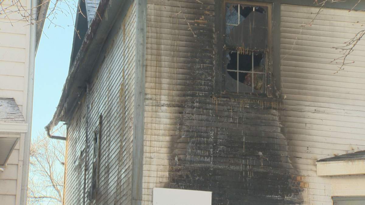 A house fire in Winnipeg claimed the lives of three pets early Saturday and left a number of people looking for a new place to live, say fire officials.