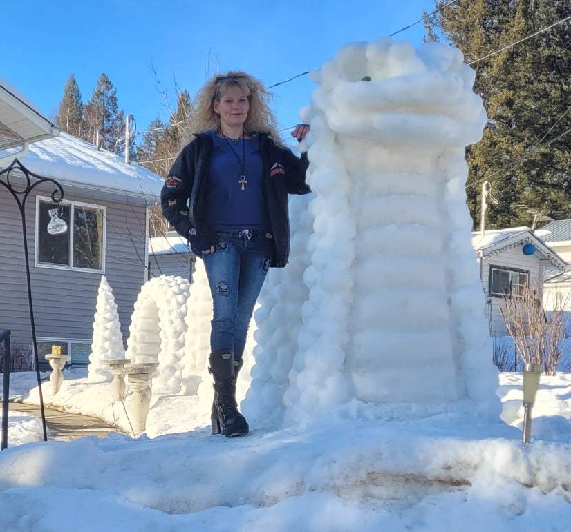 Ogopogo sculpture in Quesnel