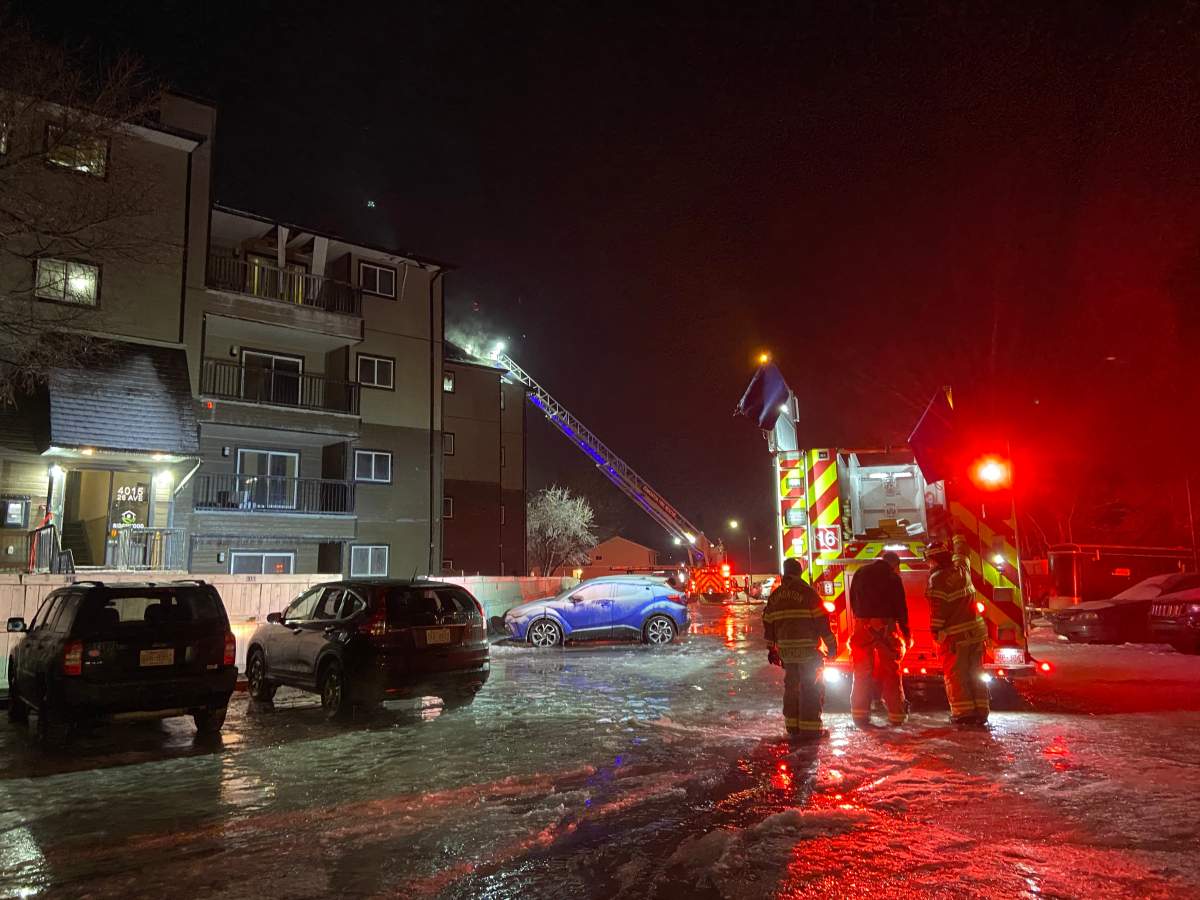 Edmonton fire respond to an apartment fire near 25 Avenue and 40 Street.