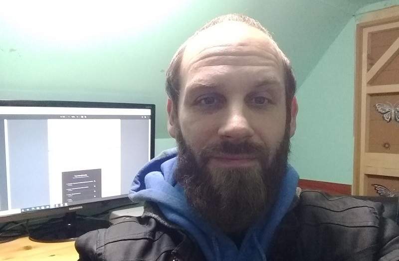 RCMP released this recent photo of Jesse Bennett on Thursday. Police say Bennett was supposed to turn his seven-year-old daughter over to her mother, and is believed to be evading police. 