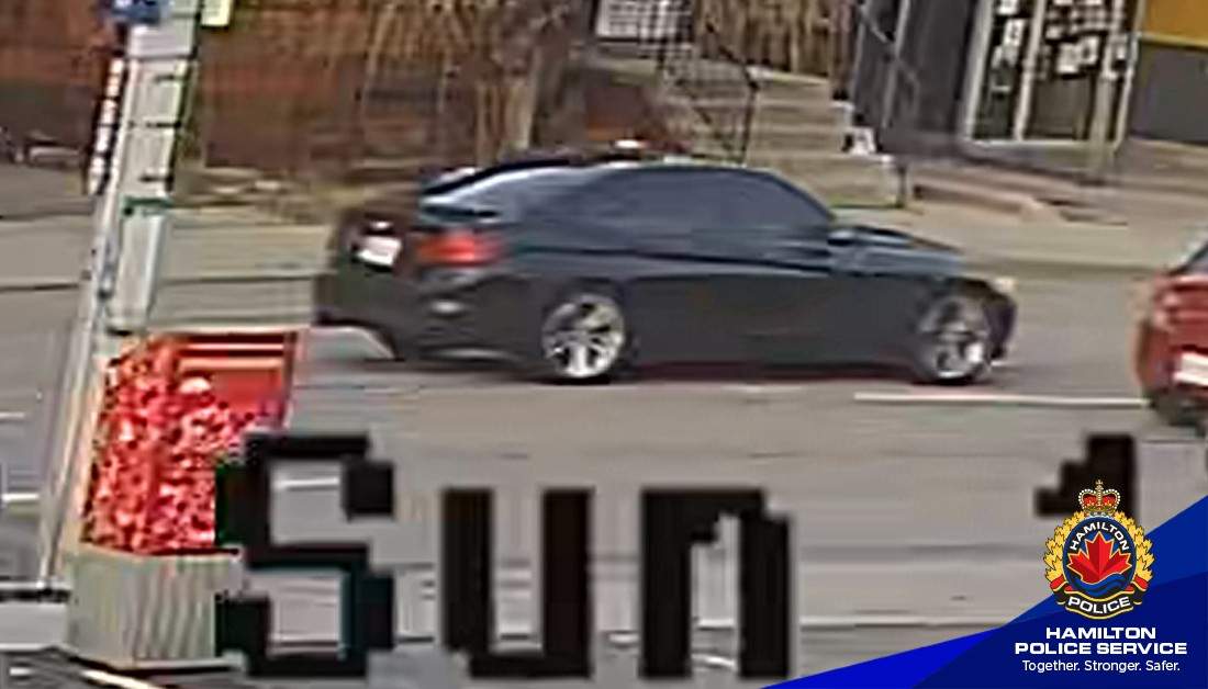 Police release images of suspect vehicle in first homicide in Hamilton in 2022 - image