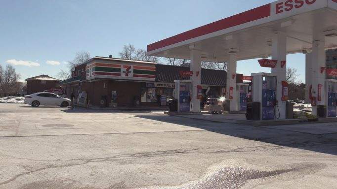 7-Eleven location in Oshawa