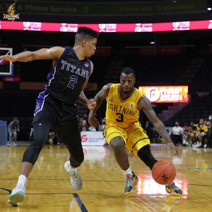 Chris Jones of the London Lightning dribbles the basketball.