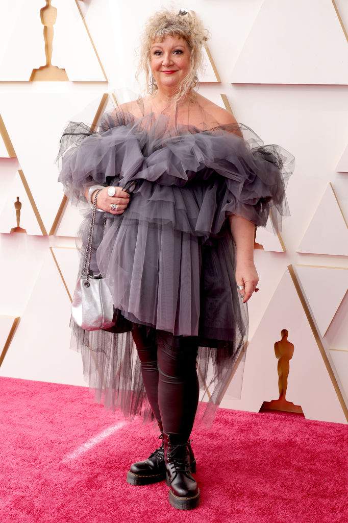 Julia Vernon attends the 94th Annual Academy Awards at Hollywood and Highland on March 27, 2022 in Hollywood, California.