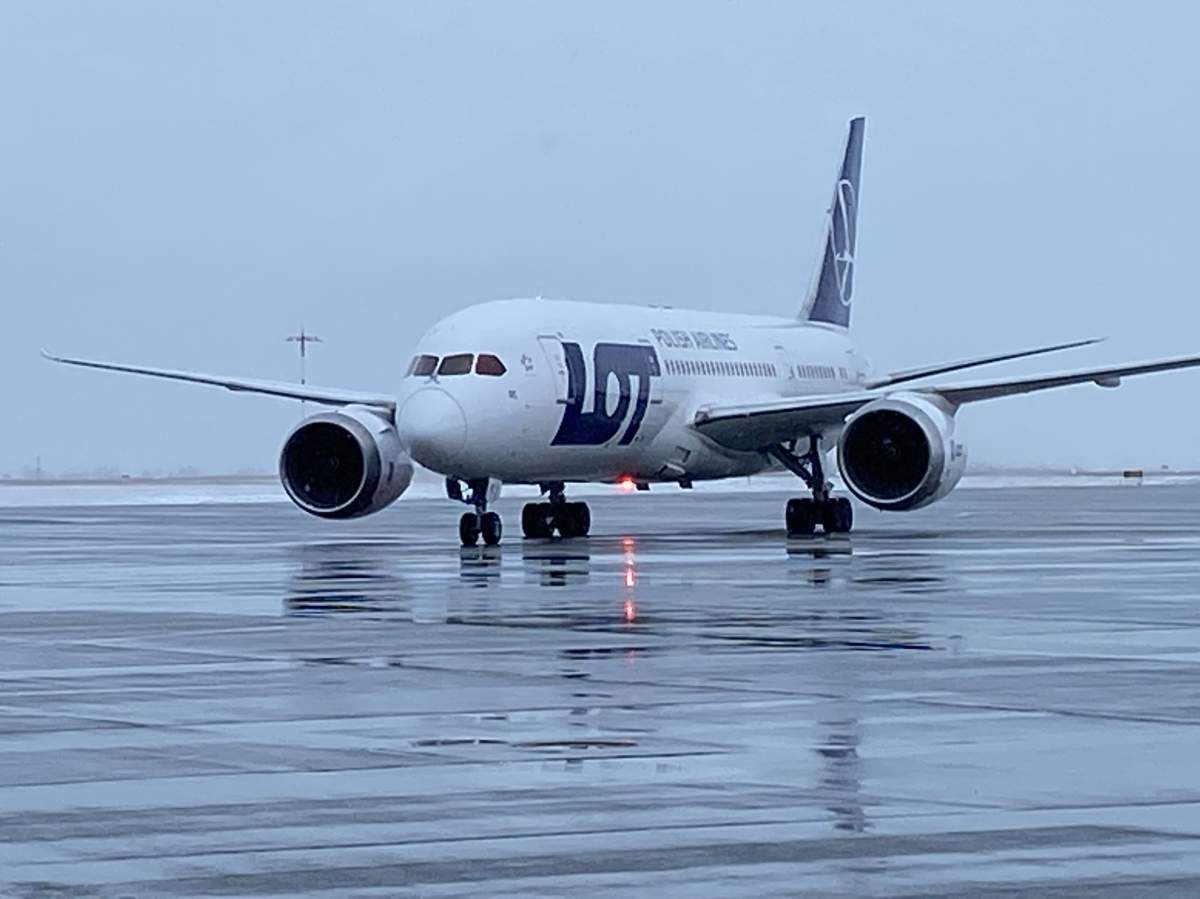 A LOT Polish Airlines Boeing 787 Dreamliner at the Edmonton International Airport in Edmonton, Alta. on Monday, March 28, 2022.