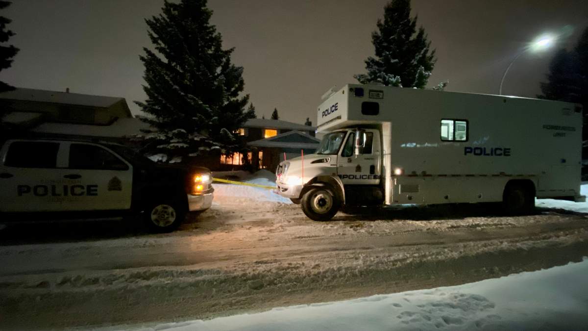 Edmonton police investigate a suspicious death of a woman in the city's southwest on March 6, 2022.