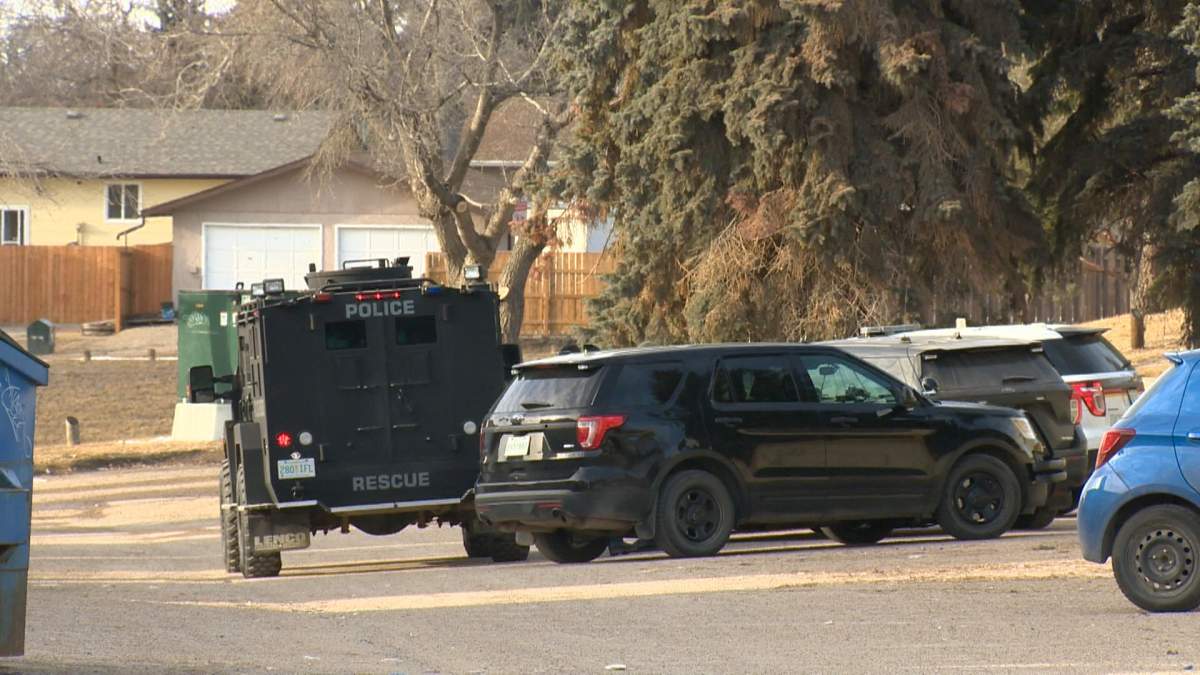 saskatoon police confederation drive