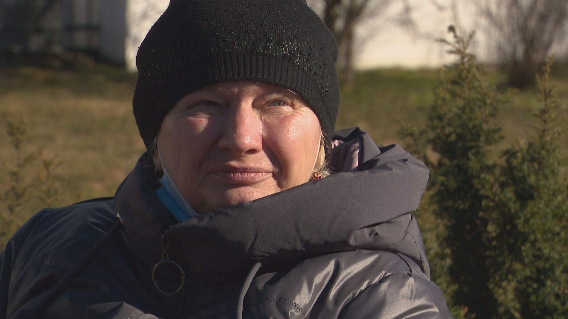 Daugavpils resident Lana says she can’t talk about the war in Ukraine with her daughter, because she wants to keep their relationship intact.