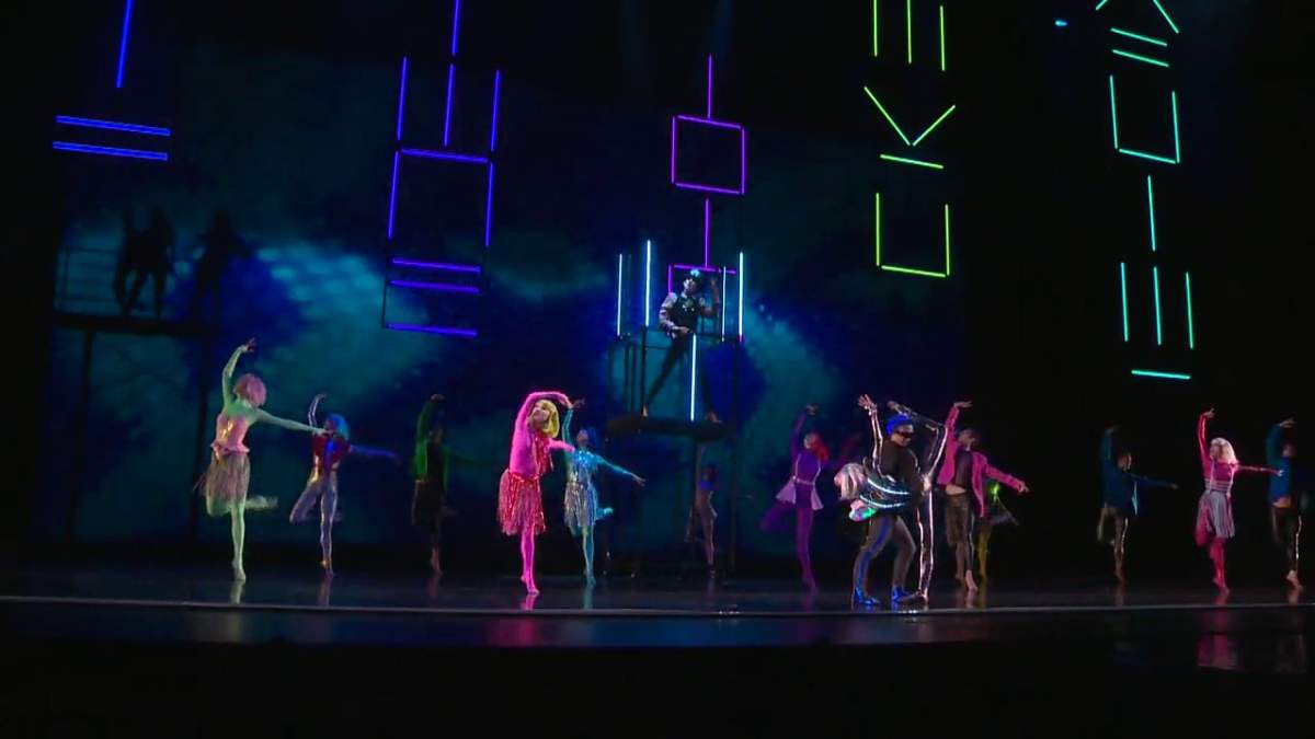 Alberta Ballet's 'PHI,' dedicated to the works of David Bowie, opens in Edmonton March 31, 2022.