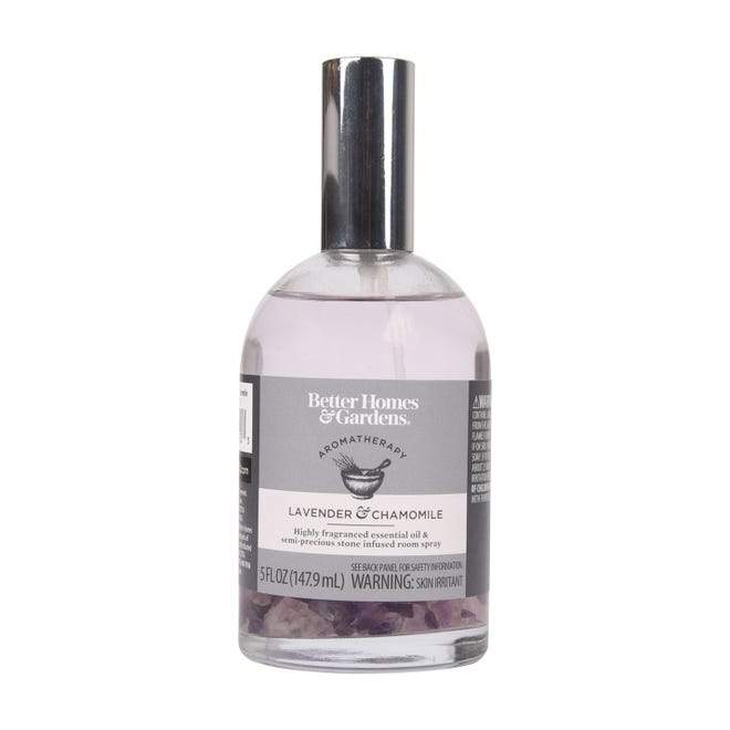 a picture of the light purple room spray