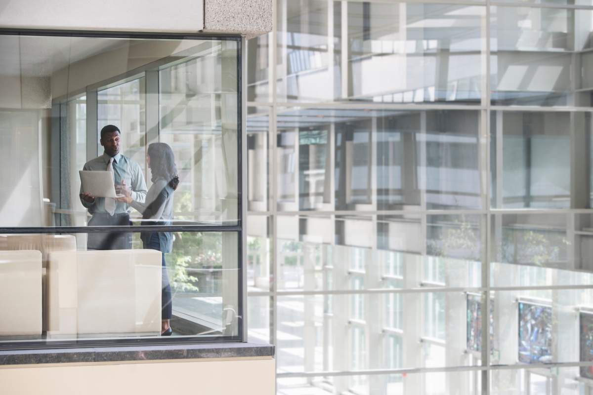 How does severance pay work for executive-level employees? Employment lawyer explains - image