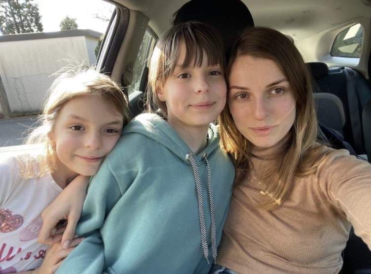Ukrainian coming to Winnipeg, Manitoba