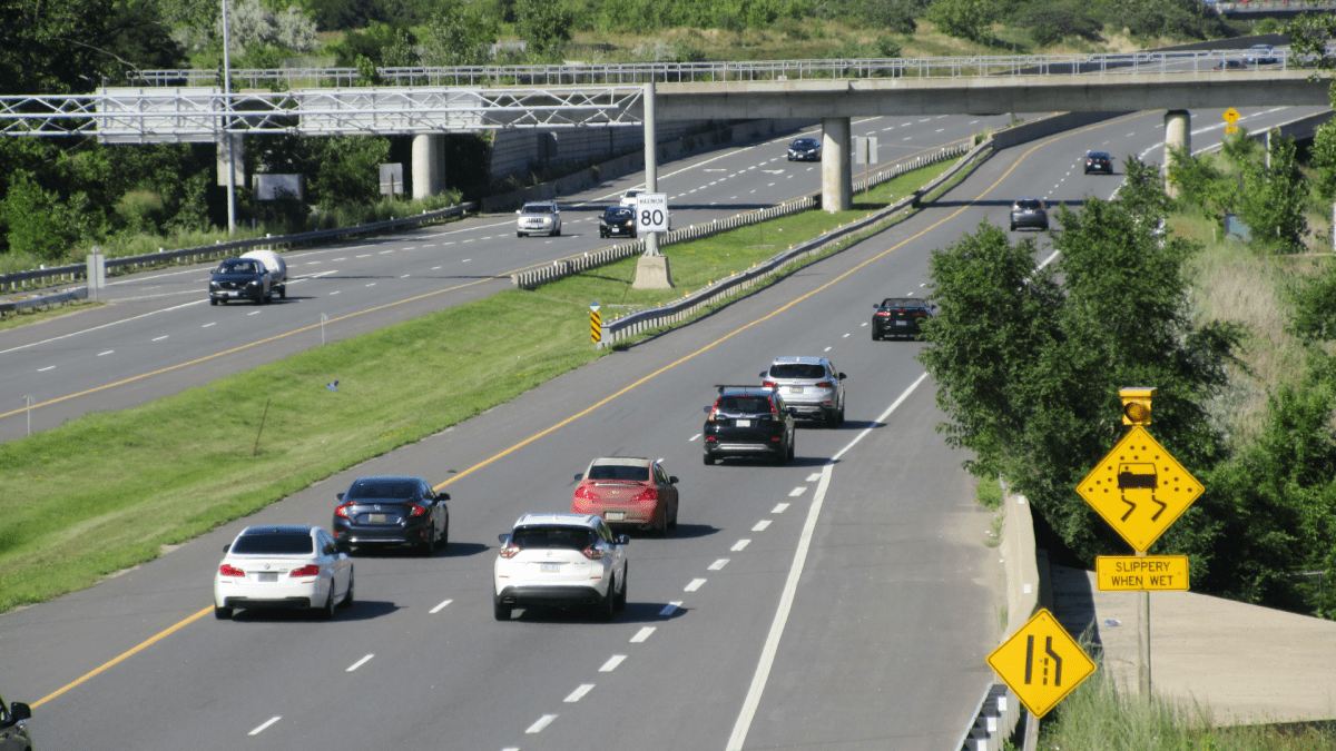 The northbound lanes of the Red Hill Valley Parkway in 2020. A public inquiry into questions about a 2013 report, allegedly buried for six years, revealed issues with friction levels on the parkway.