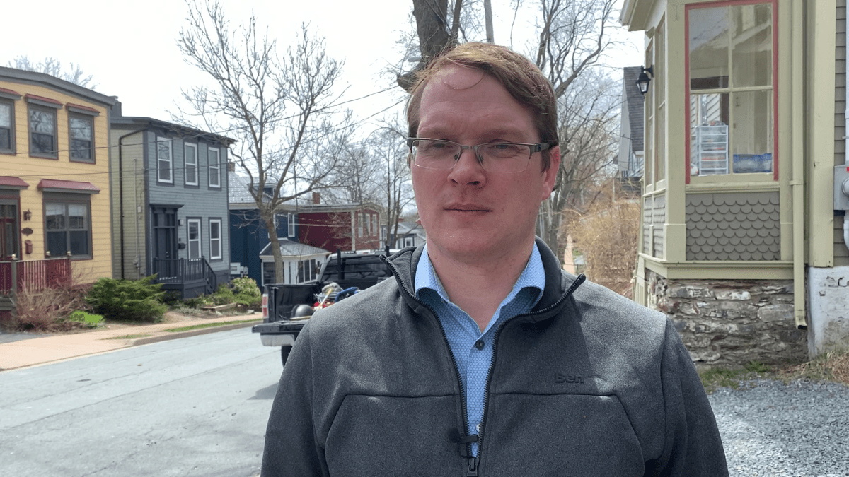 Coun. Sam Austin says there are dangers when it comes to putting up shelters without supports in place.