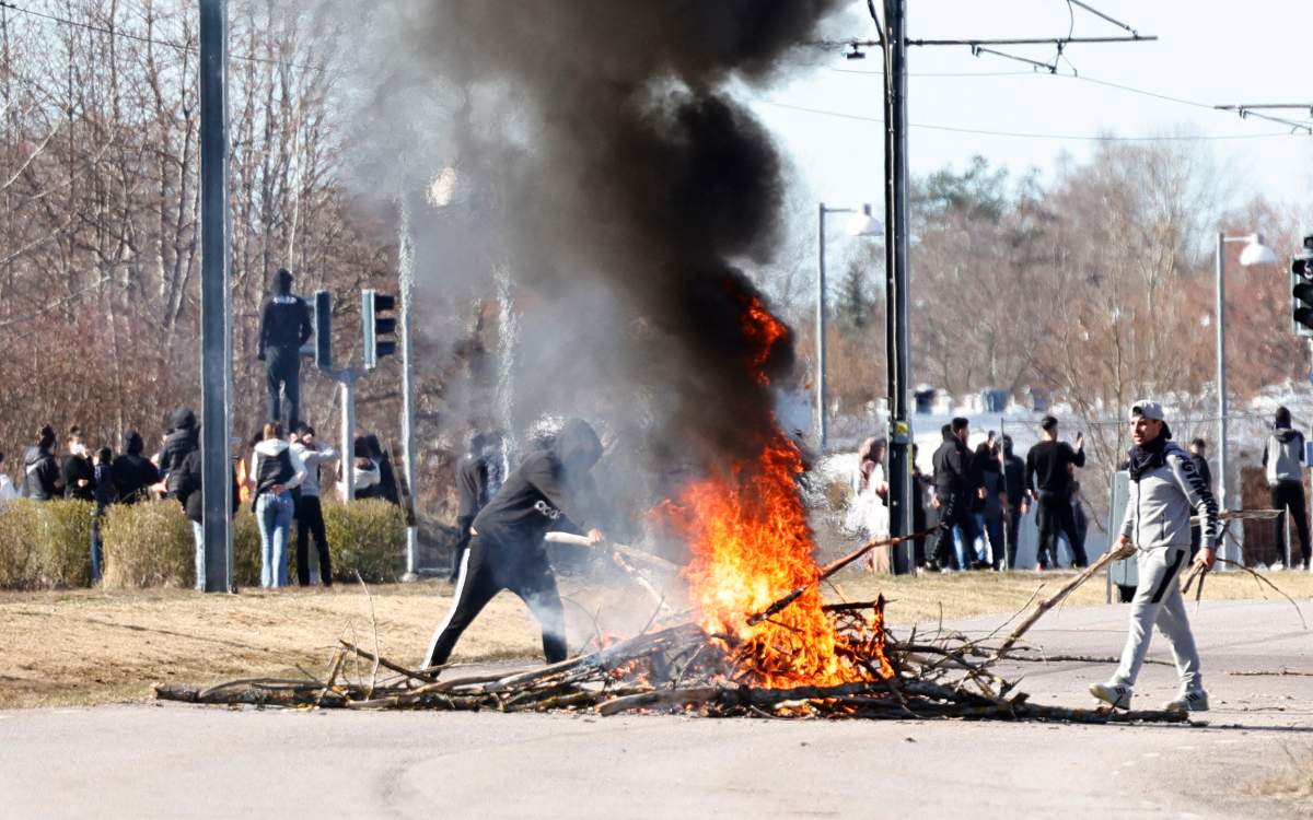 sweden-riot-fire-police-Islamophobia