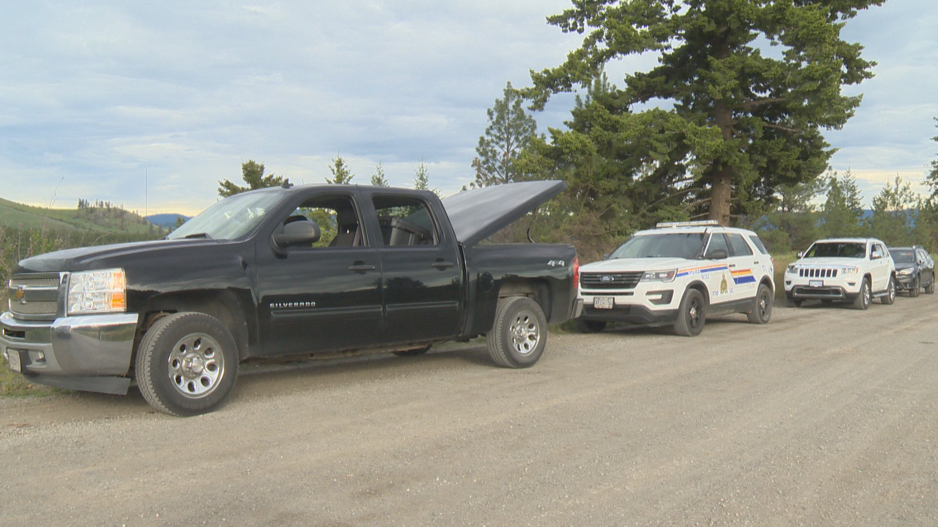 Southeast District Major Crime Unit and Vernon RCMP investigate body found on Six Mile Creek Road.
