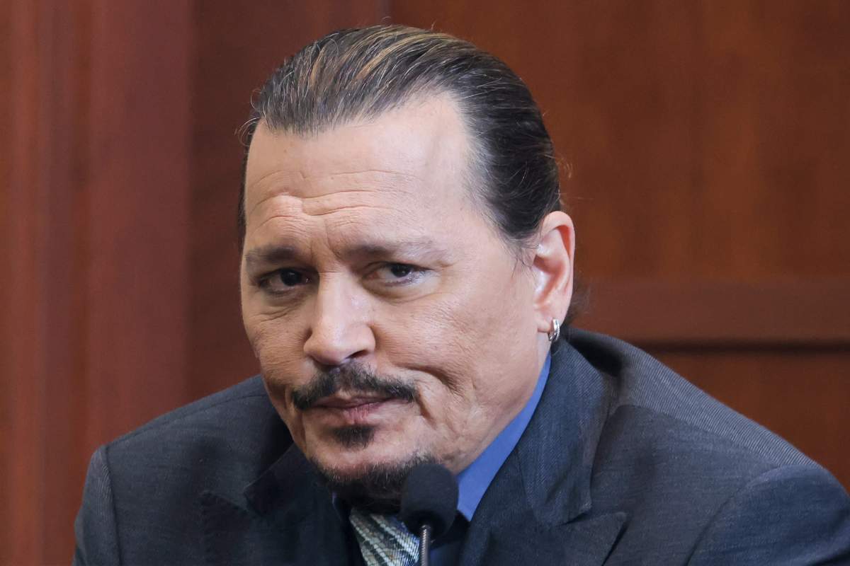 Actor Johnny Depp testifies in the courtroom in the Fairfax County Circuit Courthouse in Fairfax, Va., Wednesday, May 25, 2022.